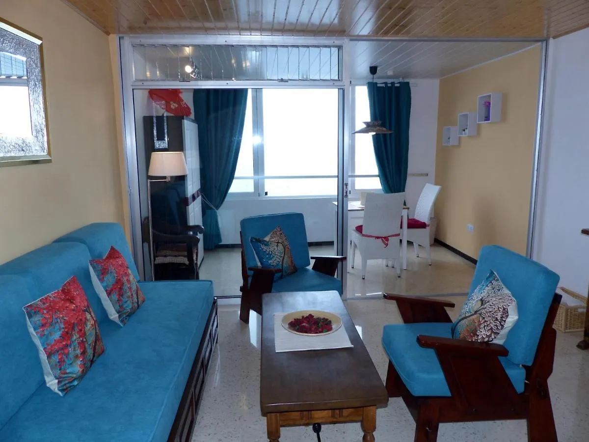 Apartment Cueva Del Mar 로스 레알레호스 0*,  스페인
